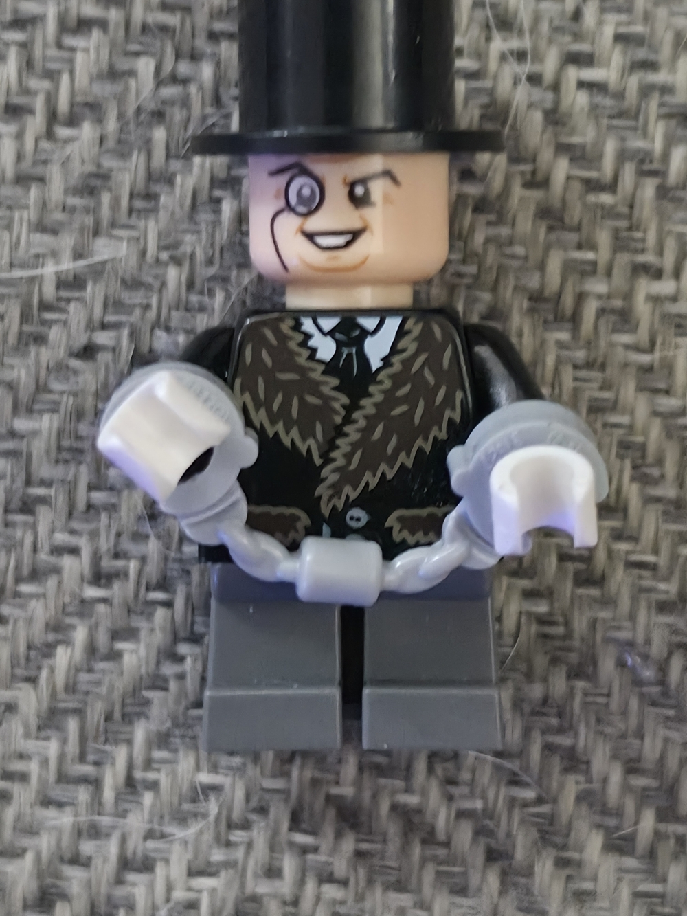 LEGO Batman: The Penguin Minifigure Face Off SH0096 76010